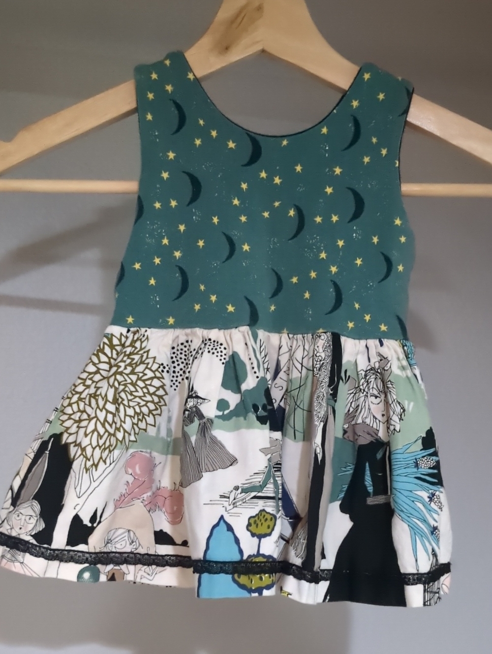 Girls Teal Moonprint/ Halloween Sleeveless Dress 24 Mo, 2T